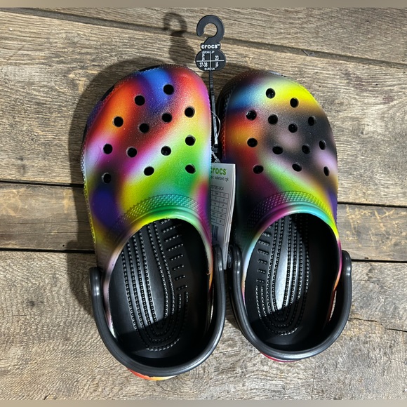 Solarized Black Crocs- Big Kids - Picture 2 of 4